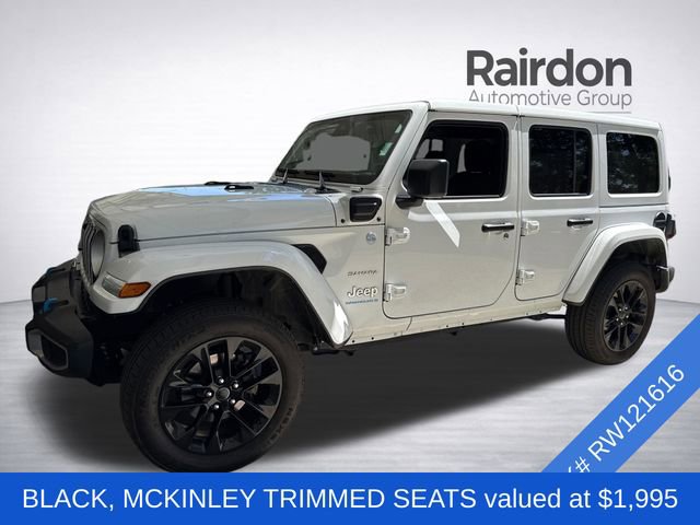 Used 2024 Jeep Wrangler Unlimited Sahara w/ Technology Group AWD/4WD image 3
