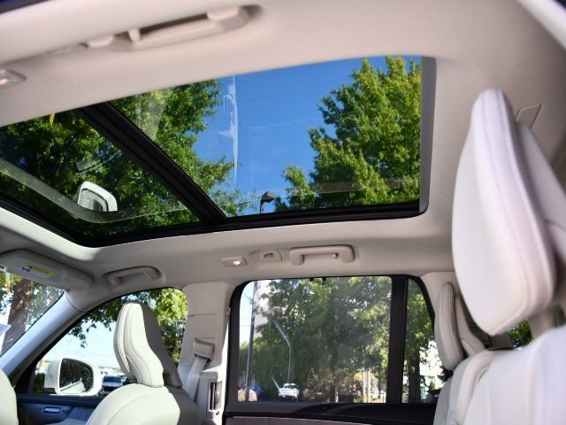 New 2026 Volvo XC90 B6 Ultra AWD/4WD image 29