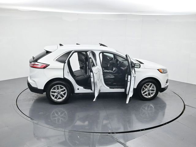 Certified 2022 Ford Edge SEL image 45