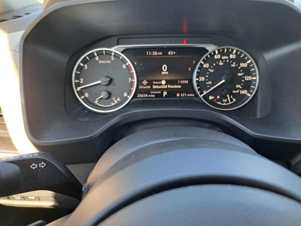 Used 2024 Nissan Rogue SV image 12