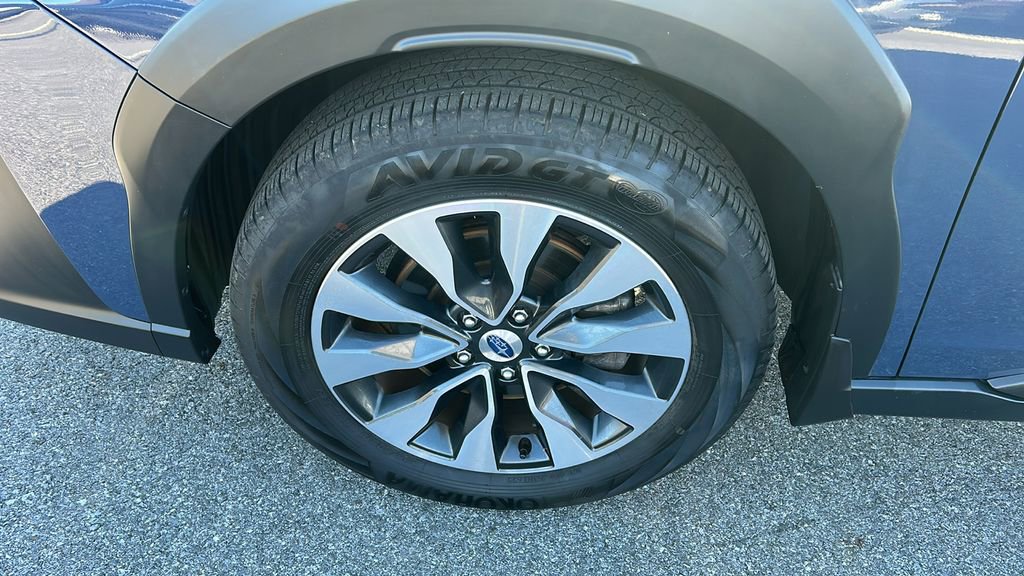 Used 2023 Subaru Outback Touring XT image 5