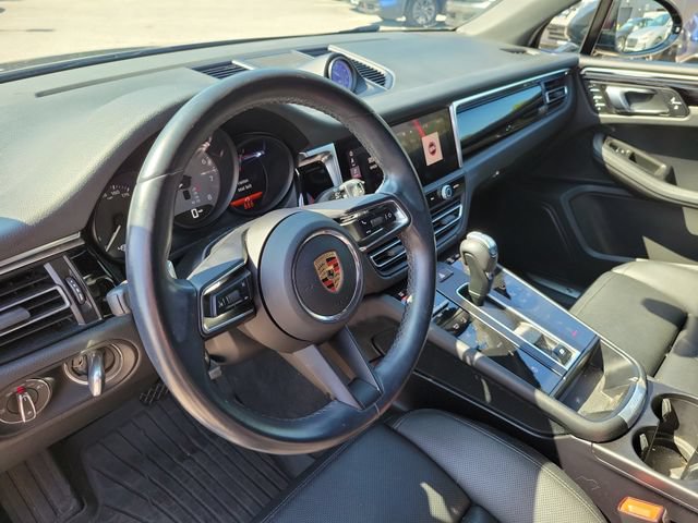 Used 2023 Porsche Macan S AWD/4WD image 22