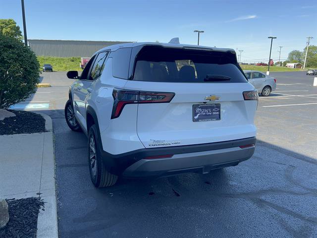 Used 2025 Chevrolet Equinox LT AWD/4WD image 6