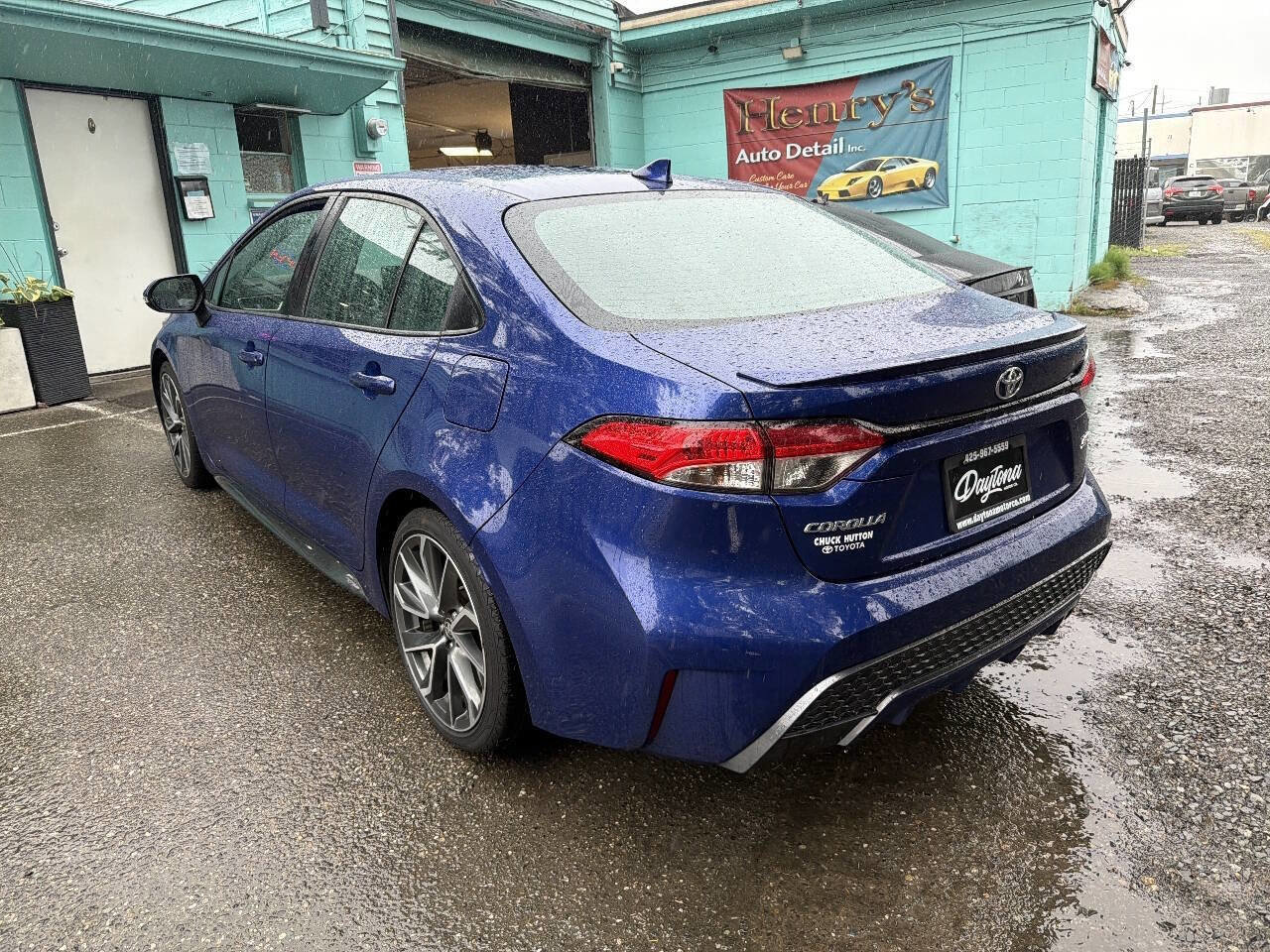 Used 2020 Toyota Corolla SE FWD image 2
