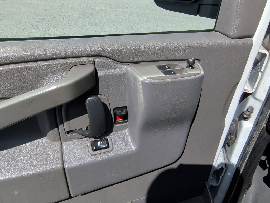 Used 2022 Chevrolet Express 2500 Extended w/ Driver Convenience Package RWD image 11