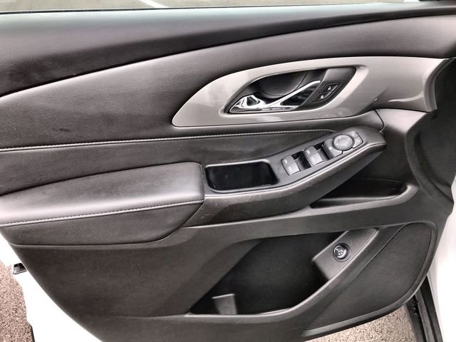 Used 2023 Chevrolet Traverse LT AWD/4WD image 13