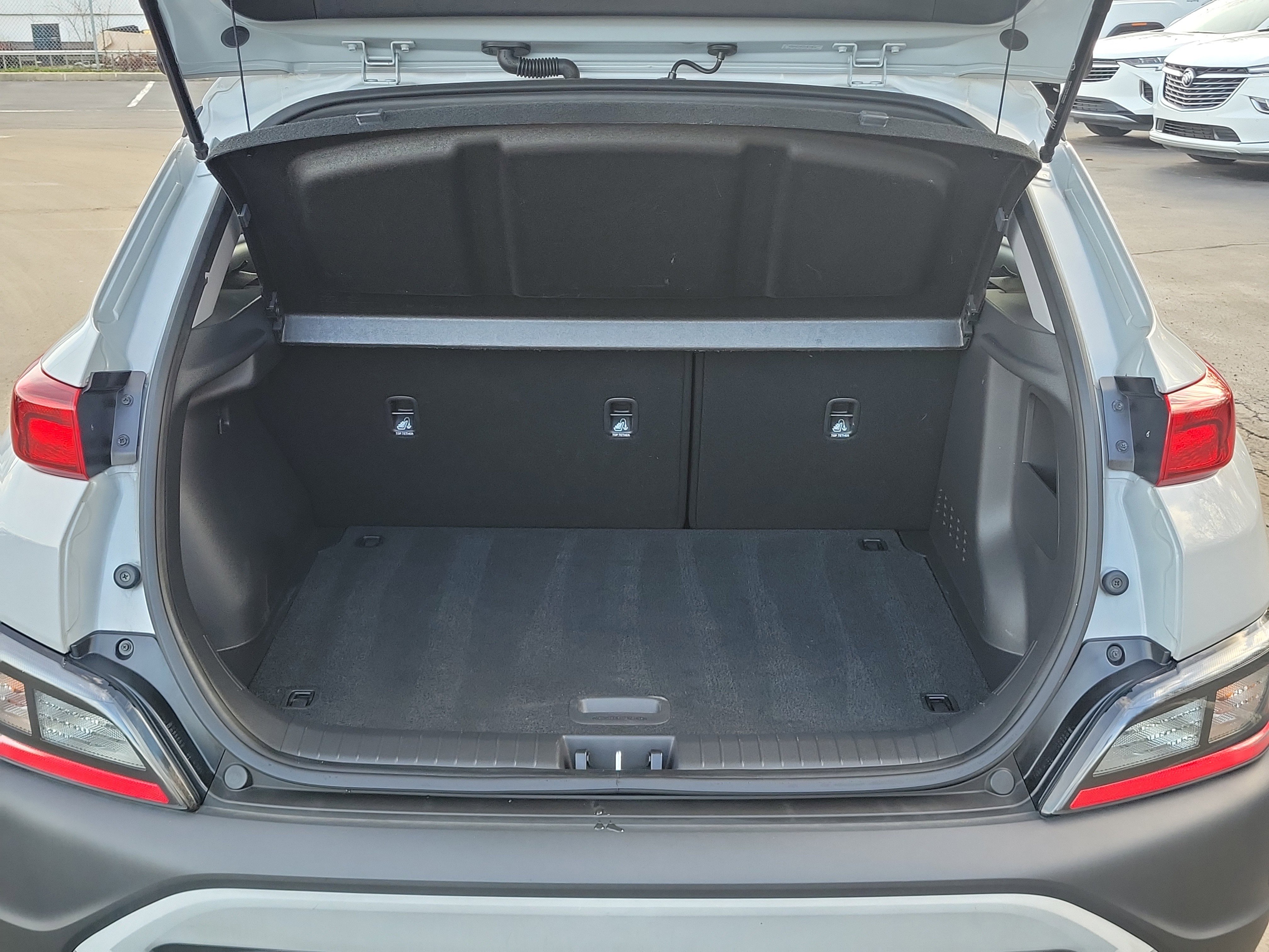 Used 2023 Hyundai Kona SEL image 8