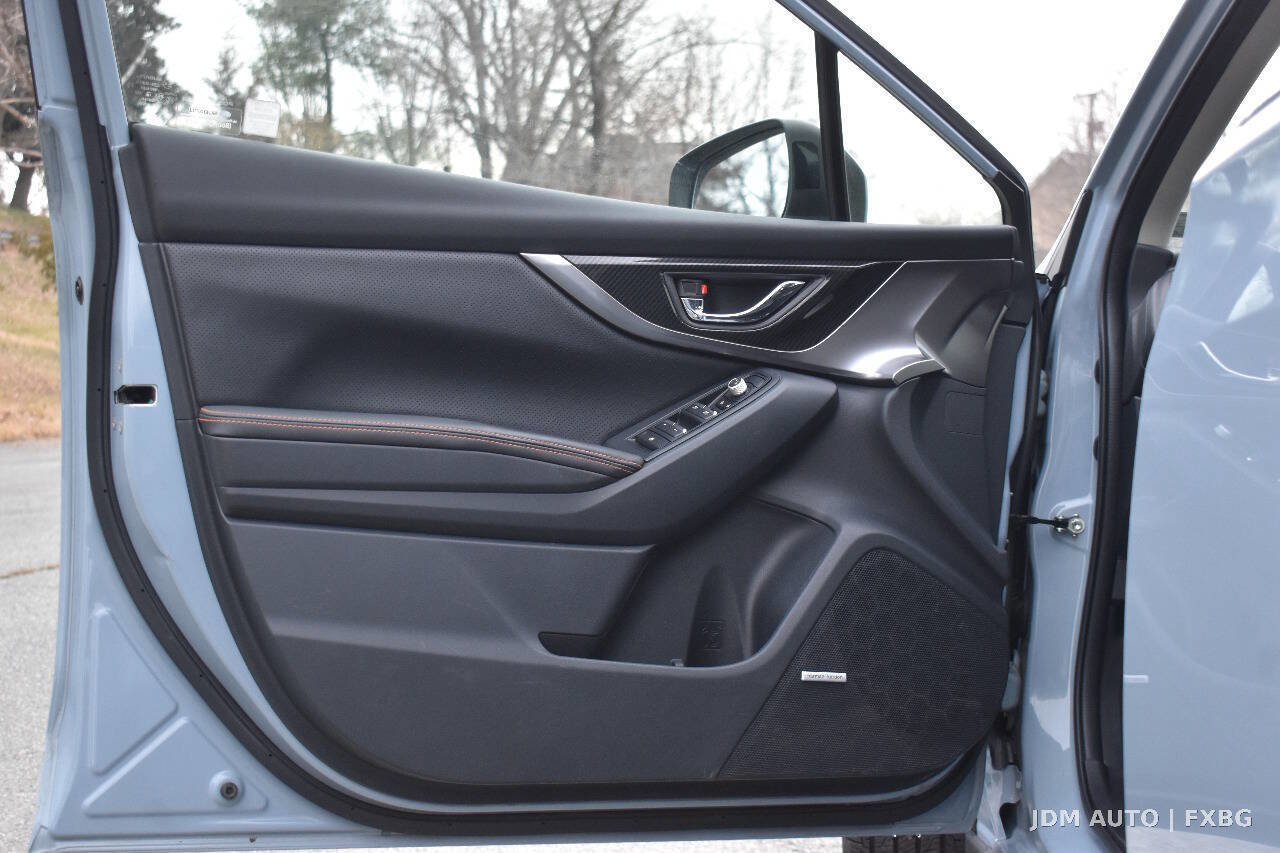 Used 2018 Subaru Crosstrek 2.0i Limited image 8