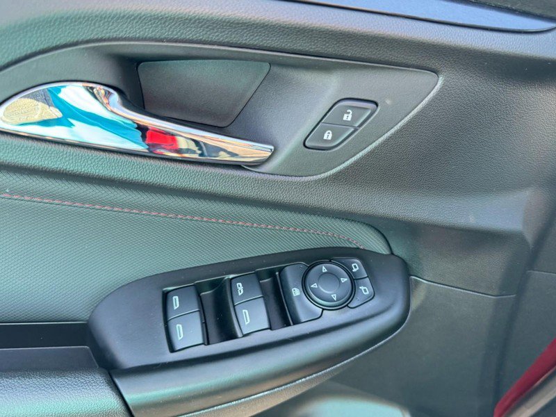 Used 2023 Chevrolet TrailBlazer RS w/ Convenience Package image 15