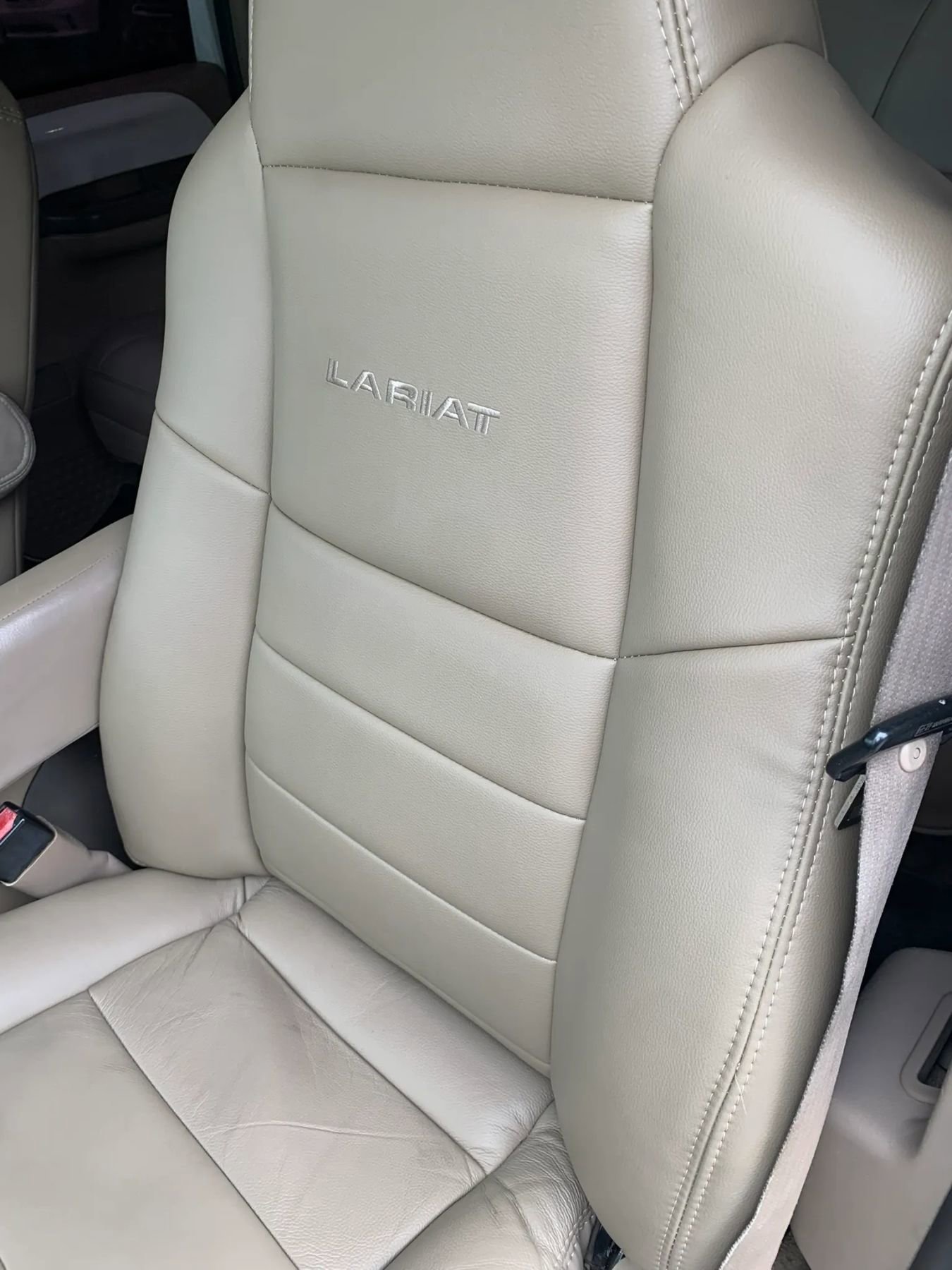 Used 2003 Ford F350 Lariat image 13