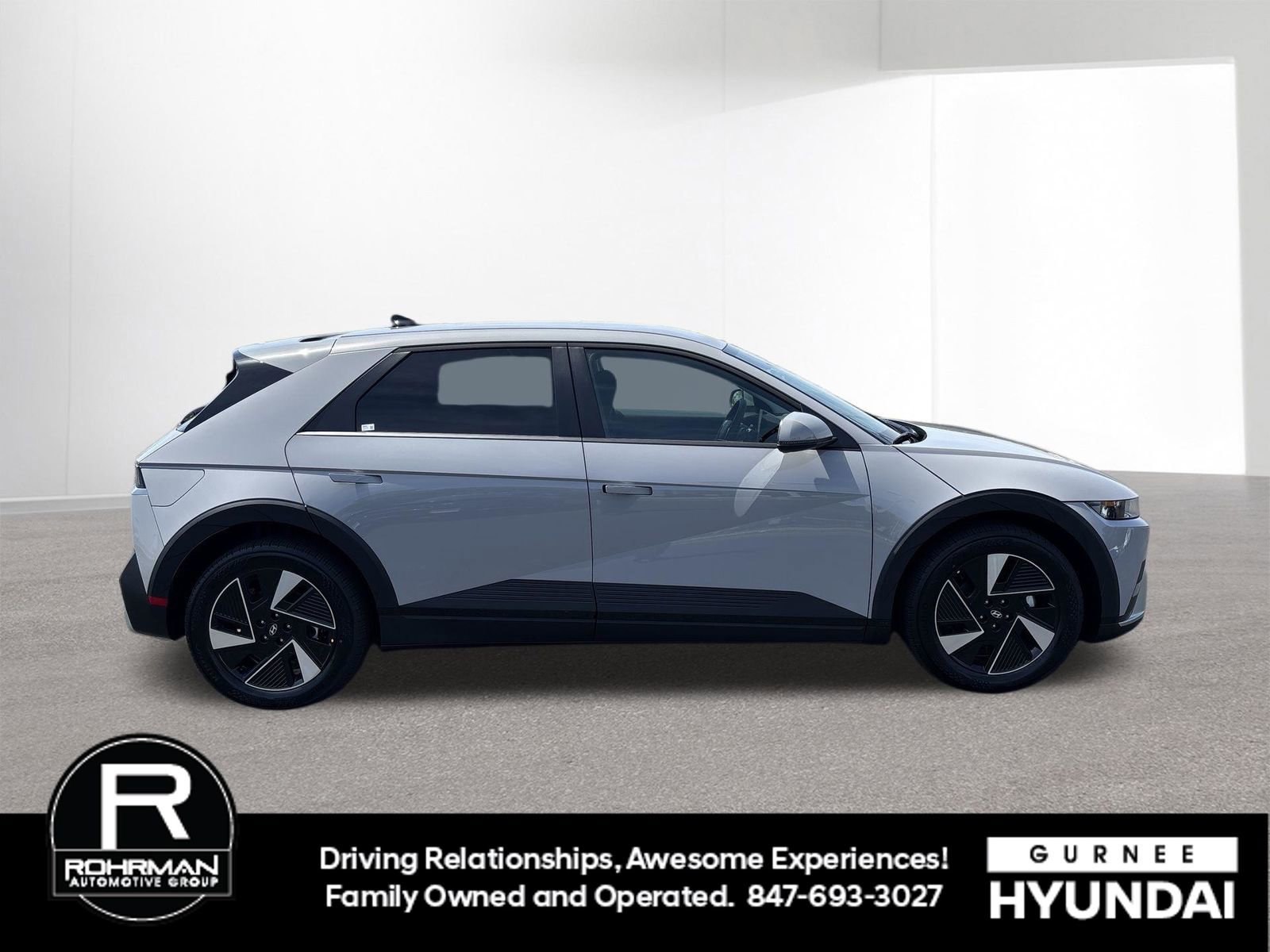 New 2026 Hyundai Ioniq 5 SE AWD/4WD image 11