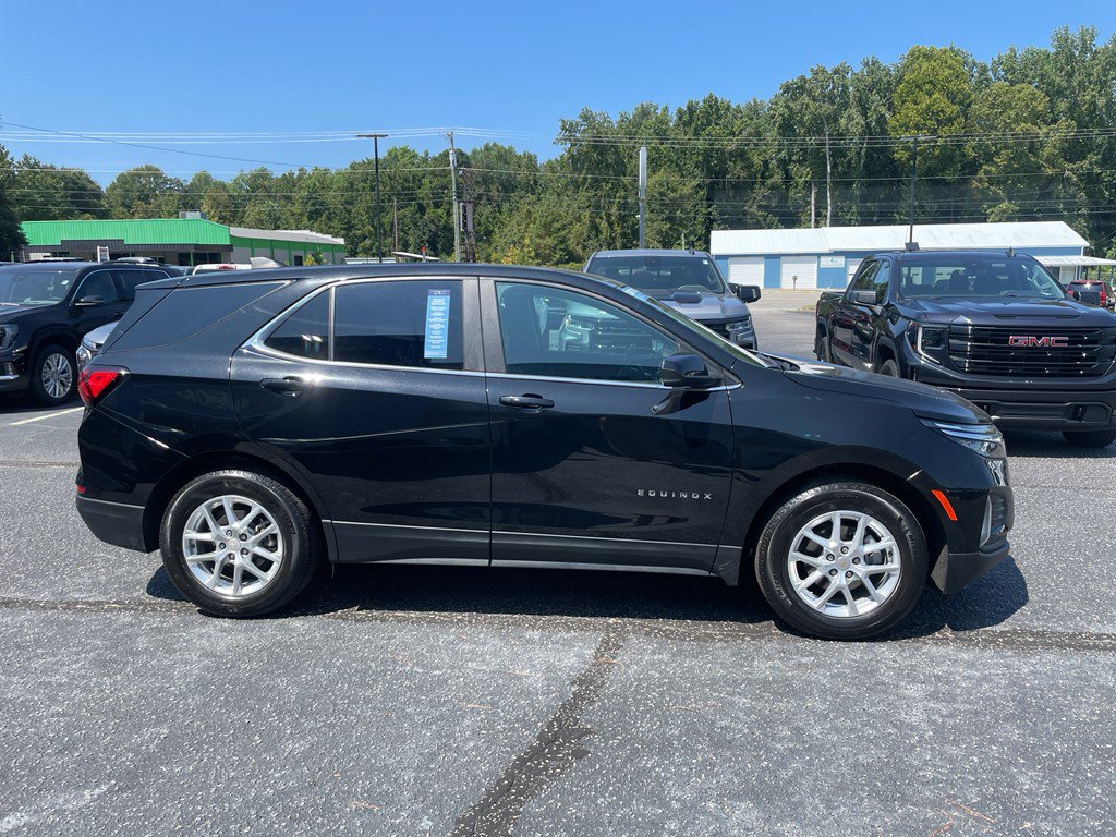 Certified 2024 Chevrolet Equinox LT image 2