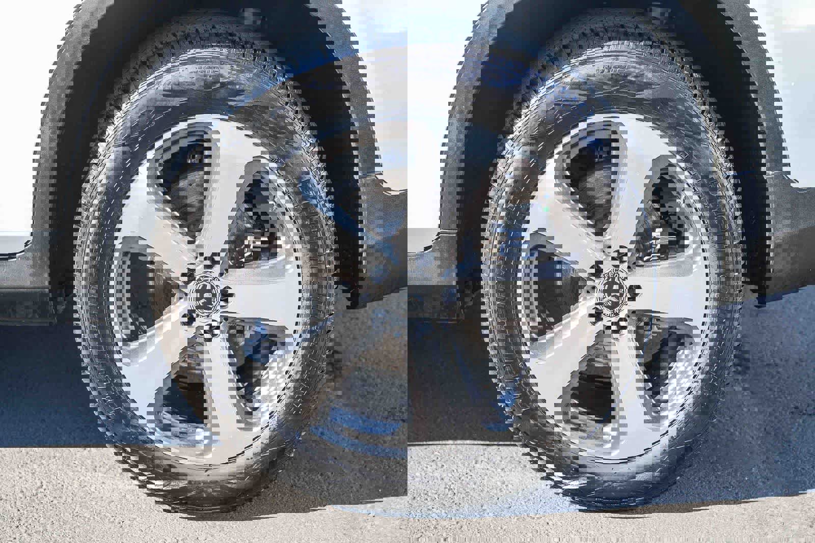 Used 2022 Mercedes-Benz GLC 300 image 10