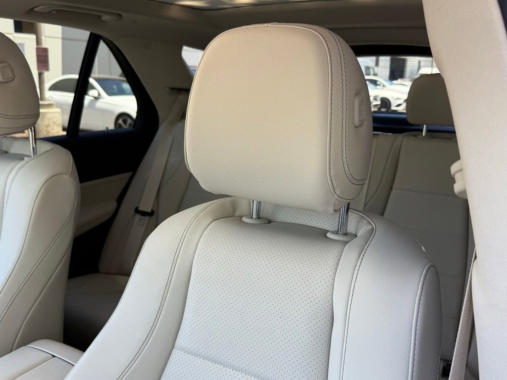 Certified 2026 Mercedes-Benz GLE 450 4MATIC image 3