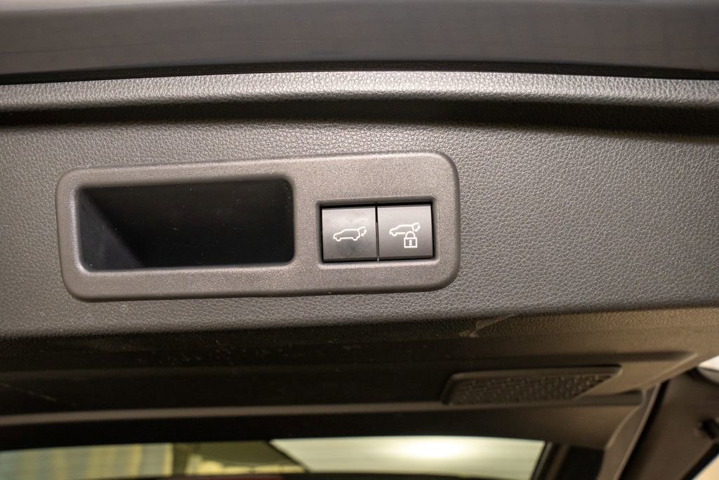 Used 2025 Toyota 4Runner TRD Off-Road Premium image 6