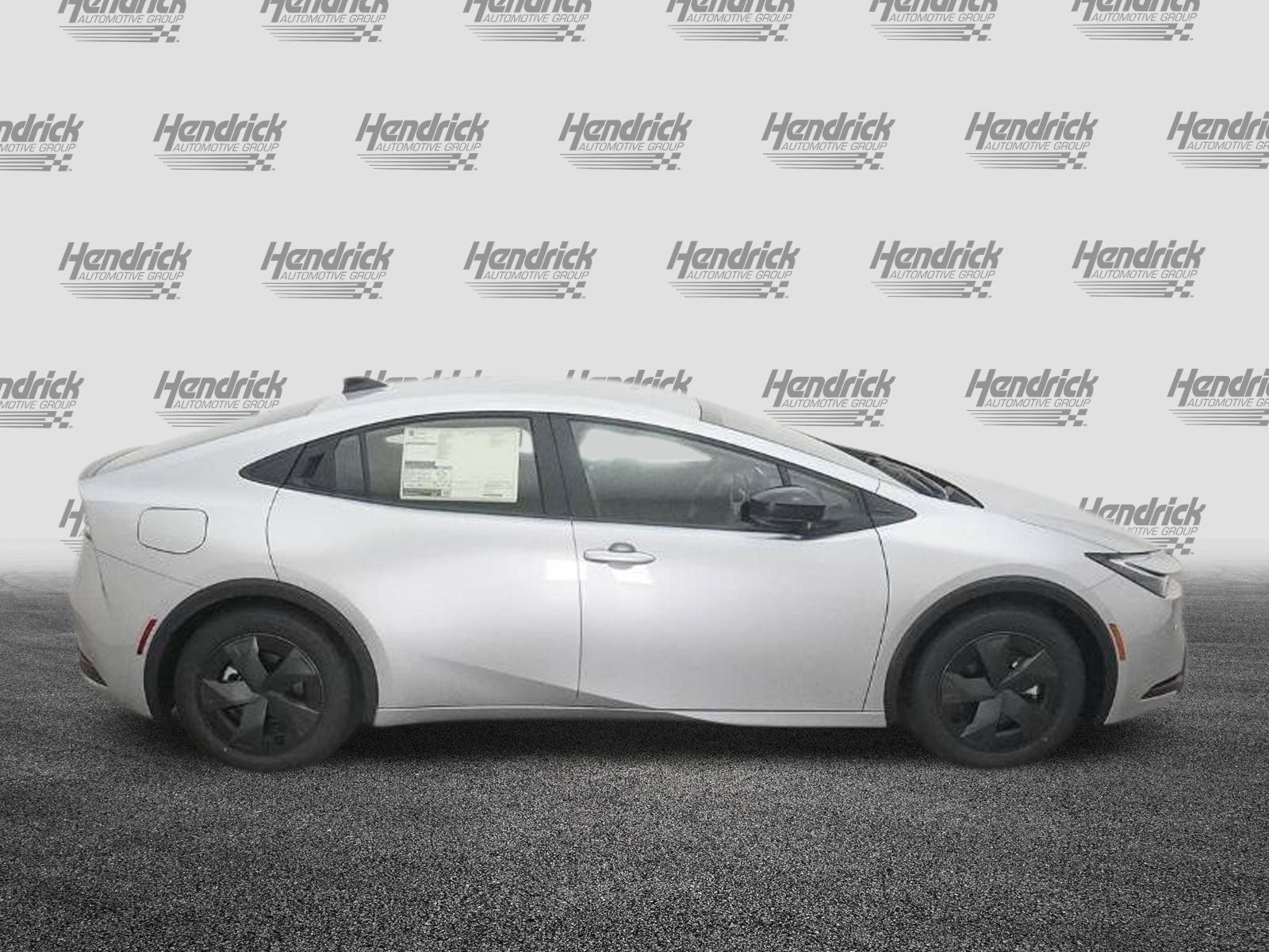 Certified 2026 Toyota Prius Plug-In Hybrid FWD image 49