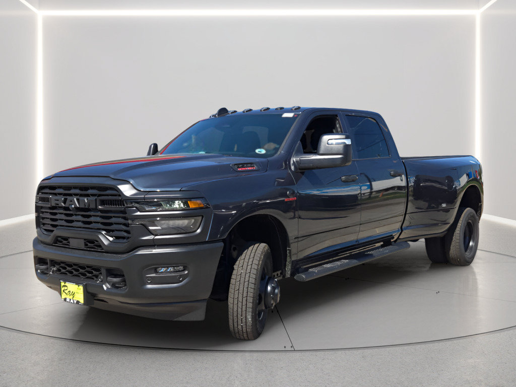 New 2026 RAM 3500 Tradesman AWD/4WD image 4