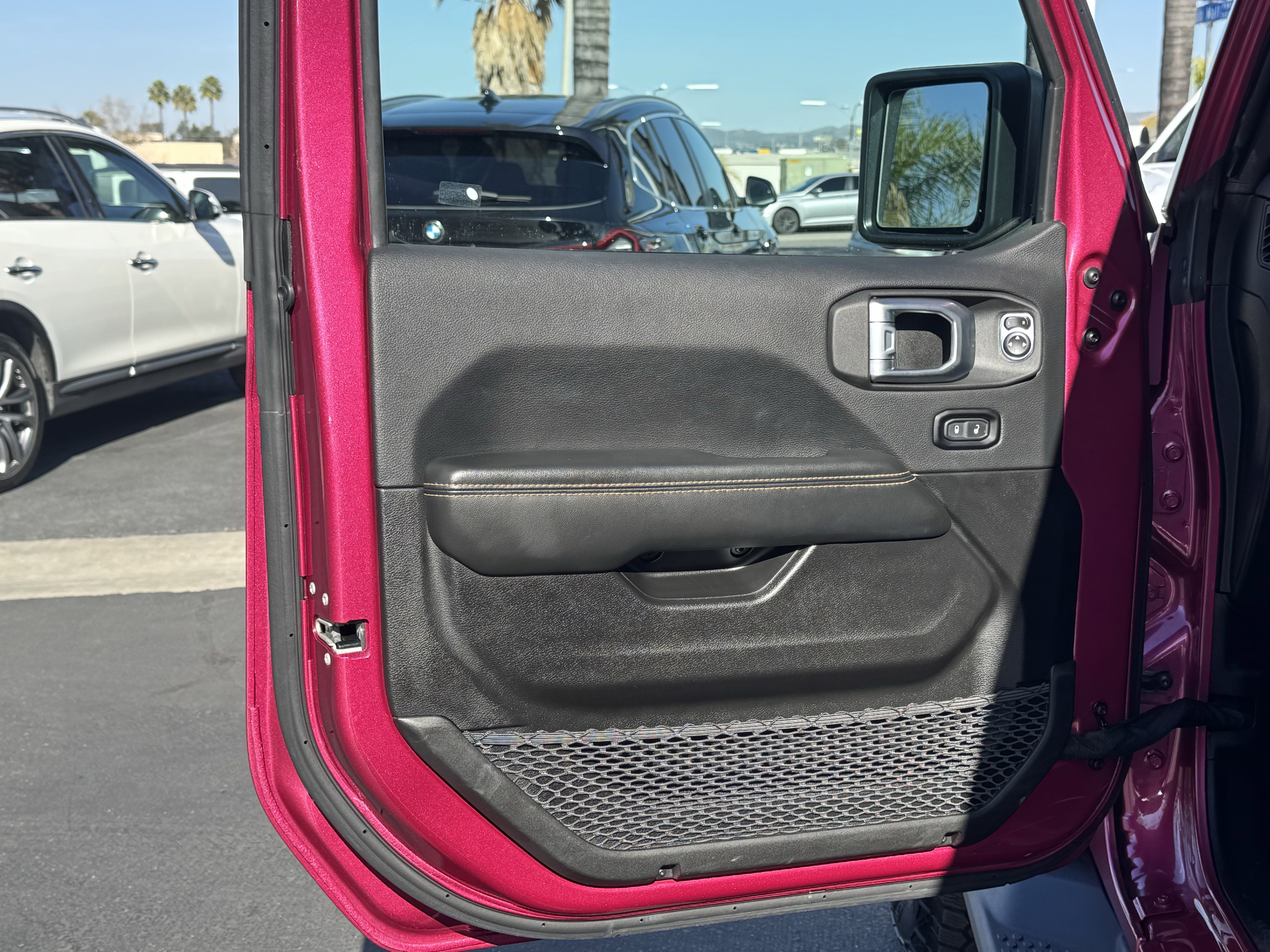 Used 2024 Jeep Wrangler Sahara w/ Safety Group image 14