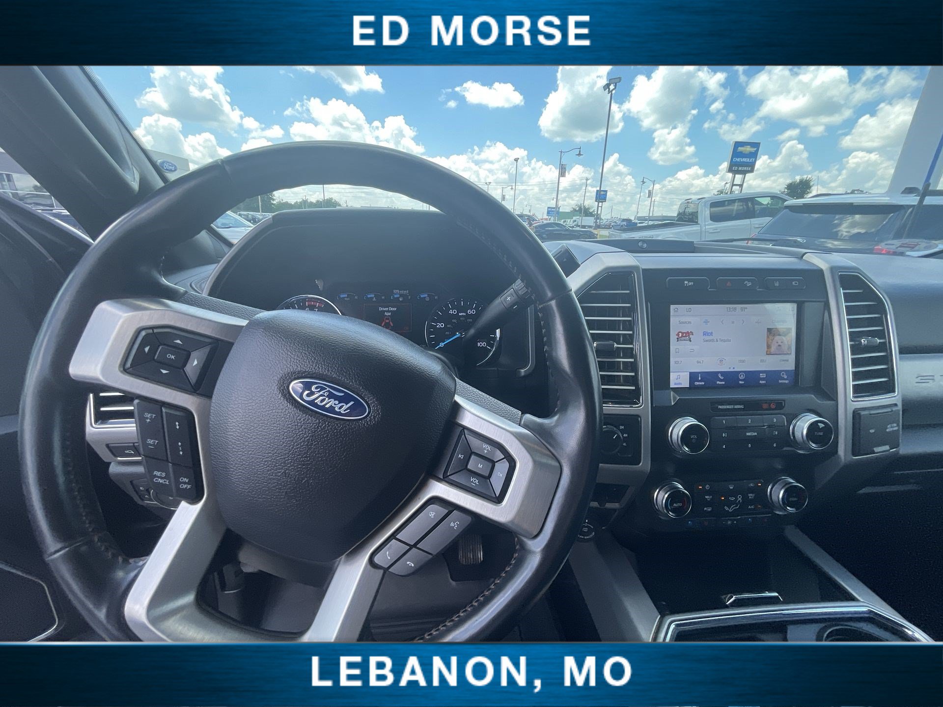 Certified 2021 Ford F350 Platinum w/ FX4 Off-Road Package AWD/4WD image 11