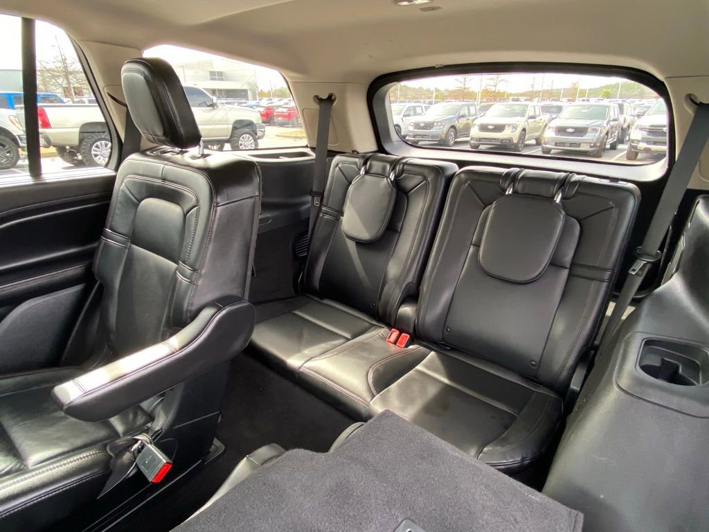 Used 2022 Lincoln Aviator Reserve w/ Equipment Group 201A image 27