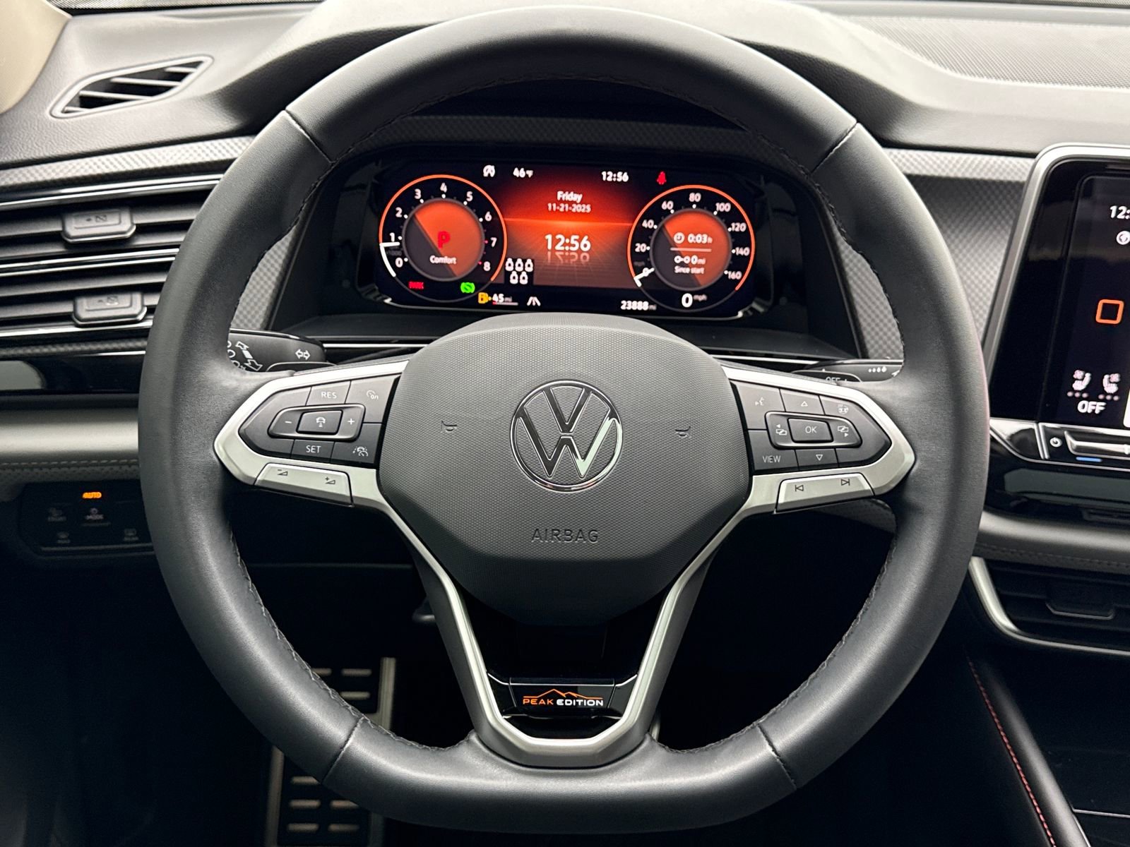 Used 2024 Volkswagen Atlas Peak Edition SE image 15