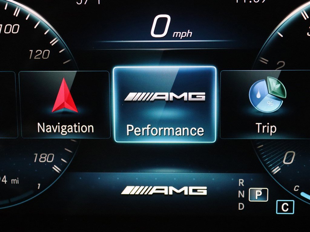 Used 2021 Mercedes-Benz GLA 35 AMG 4MATIC image 30