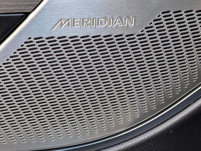 Used 2023 Jaguar F-PACE S image 17