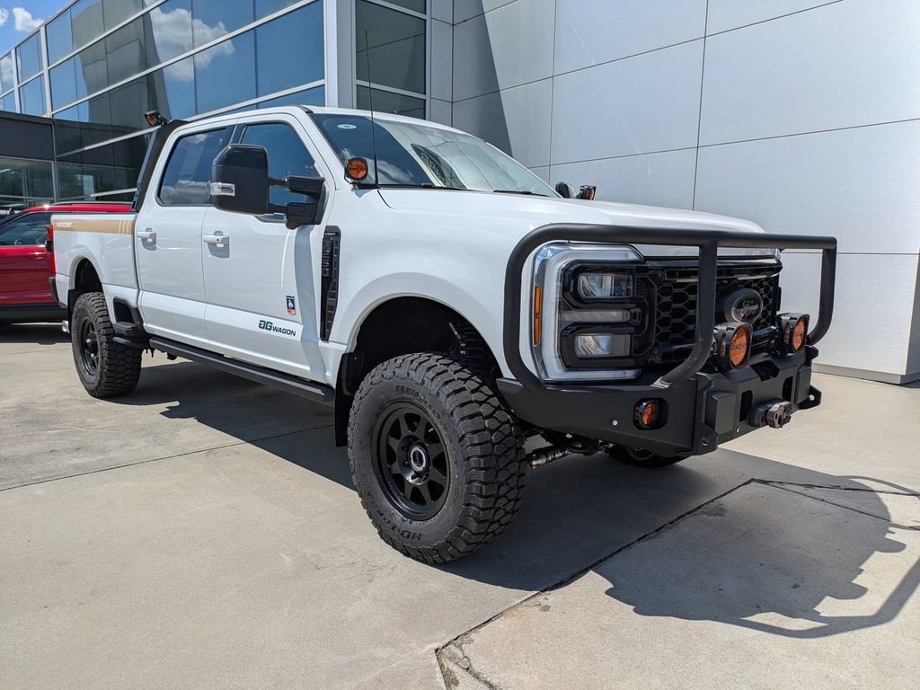 New 2026 Ford F250 Lariat w/ Black Appearance Package AWD/4WD video 2