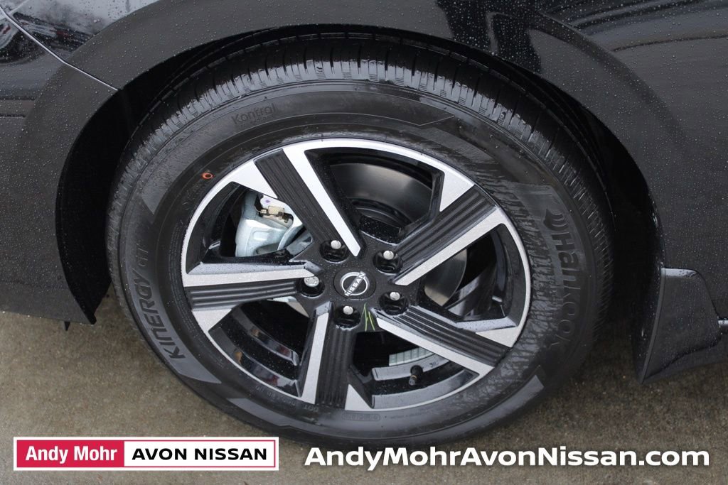 New 2025 Nissan Sentra SV image 6