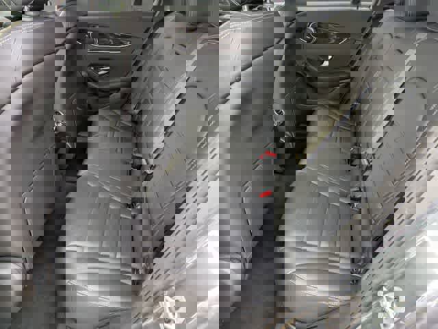 Certified 2022 Mercedes-Benz GLC 300 w/ Premium Package Lite image 18