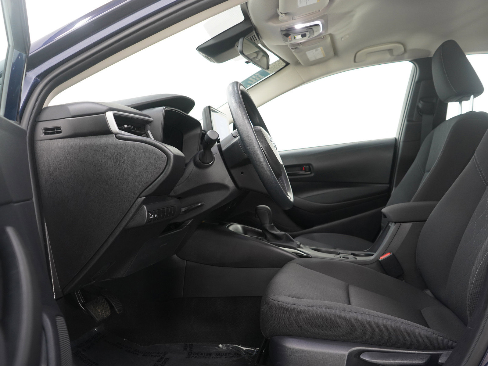 Used 2026 Toyota Corolla LE w/ LE Premium Package FWD image 21