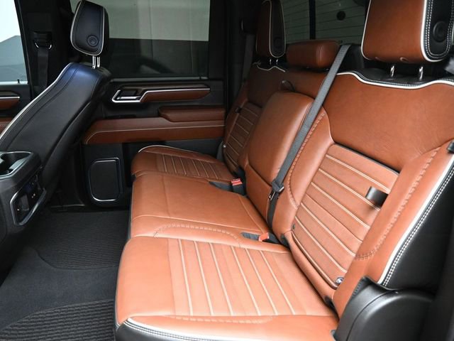 Used 2024 GMC Sierra 2500 Denali Ultimate w/ Max Trailering Package AWD/4WD image 18