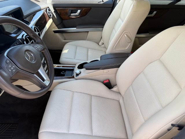 Used 2015 Mercedes-Benz GLK 350 2WD image 11
