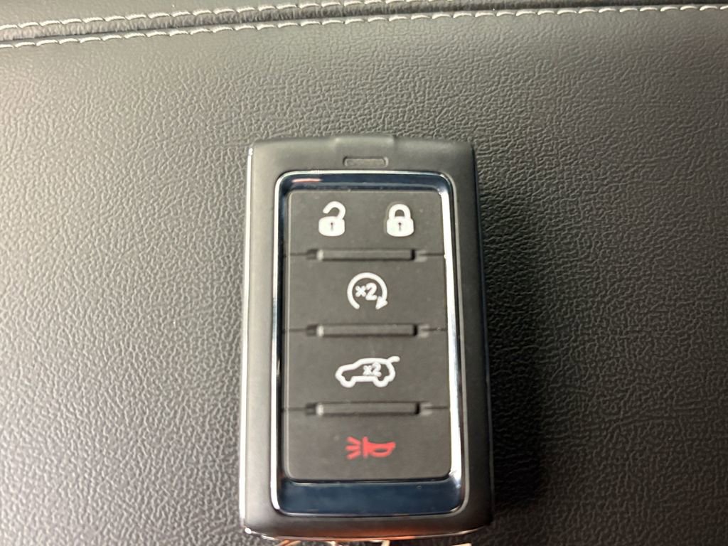 New 2026 Jeep Grand Cherokee Altitude RWD image 27