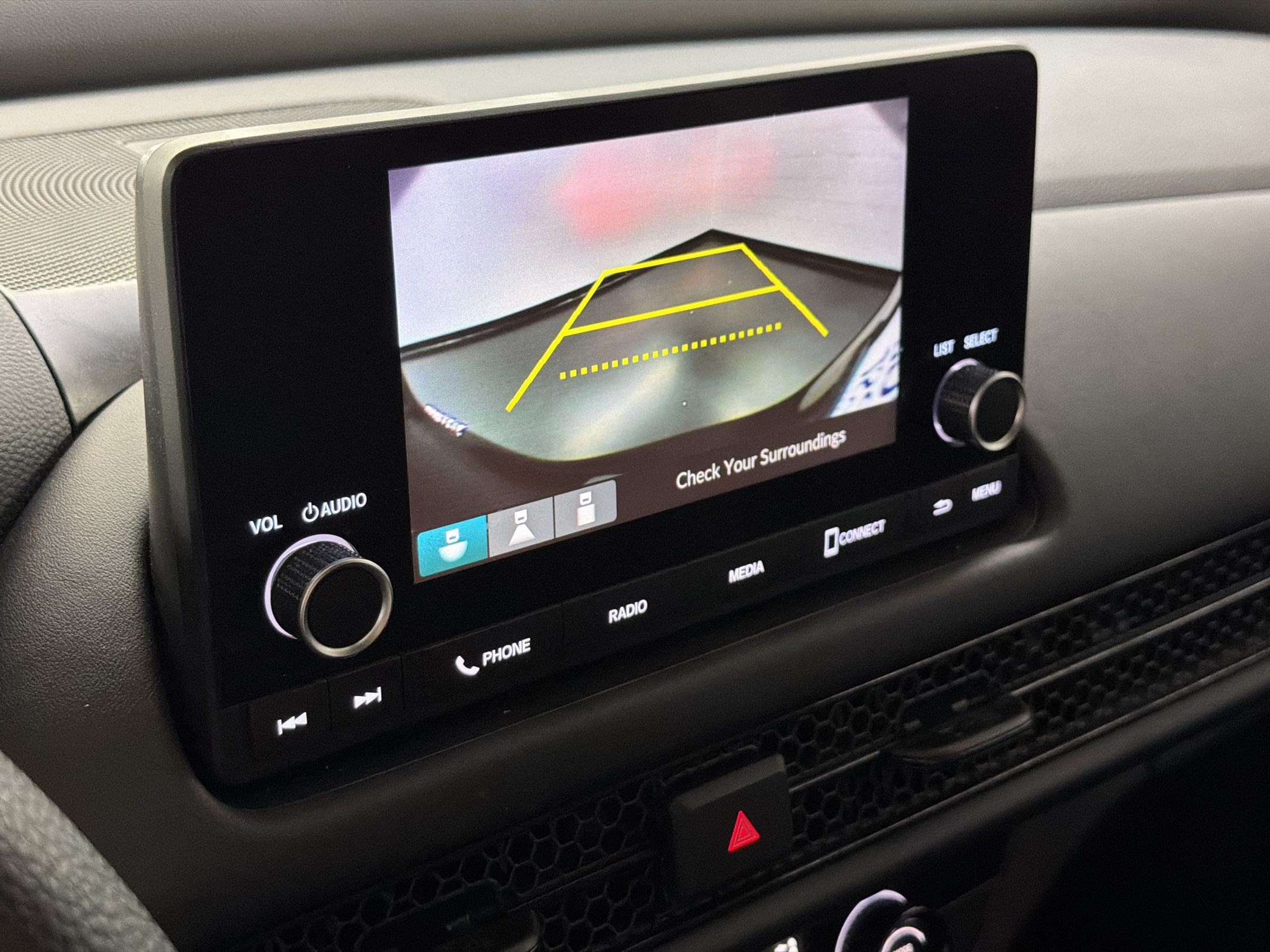 Certified 2025 Honda HR-V LX image 19