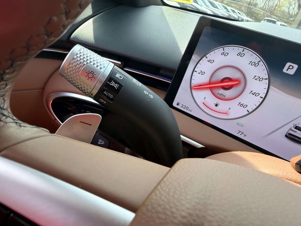 Used 2026 Genesis GV70 2.5T Advanced image 33