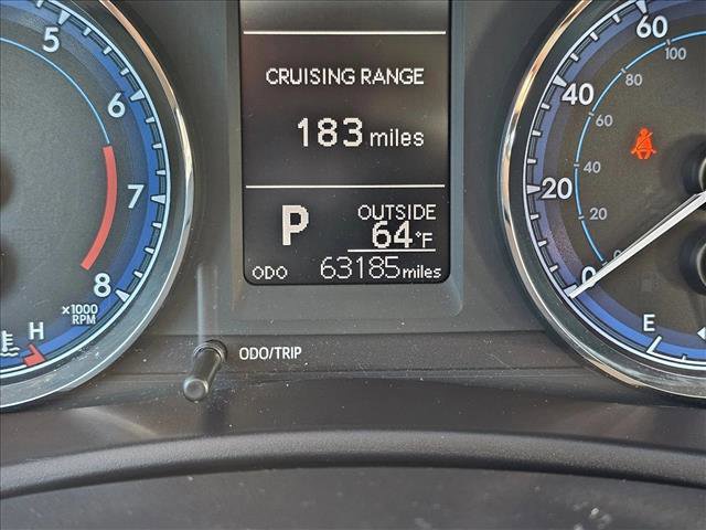 Used 2017 Toyota Corolla LE image 22