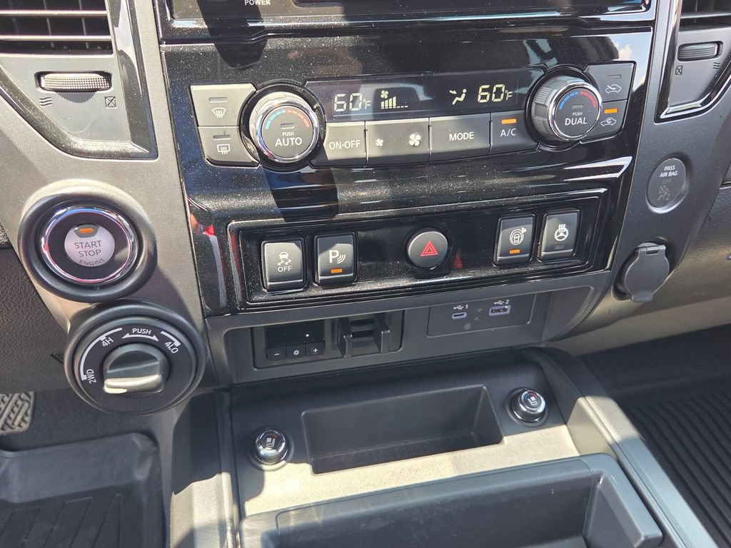 Certified 2022 Nissan Titan PRO-4X w/ Pro-4x Convenience Package AWD/4WD image 19