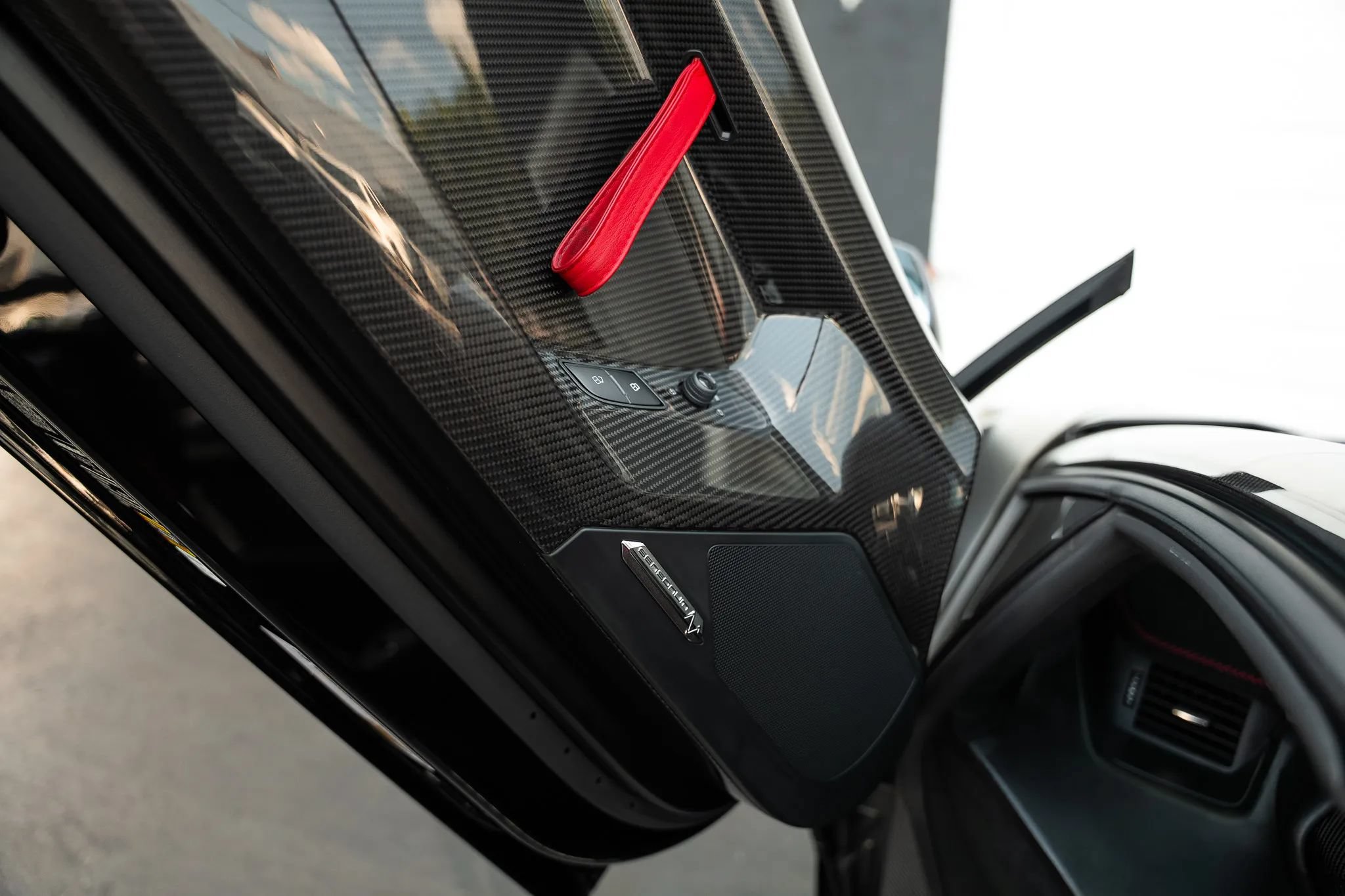 Used 2021 Lamborghini Aventador SVJ AWD/4WD image 22