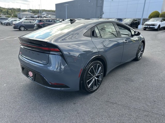 Used 2024 Toyota Prius Limited image 8