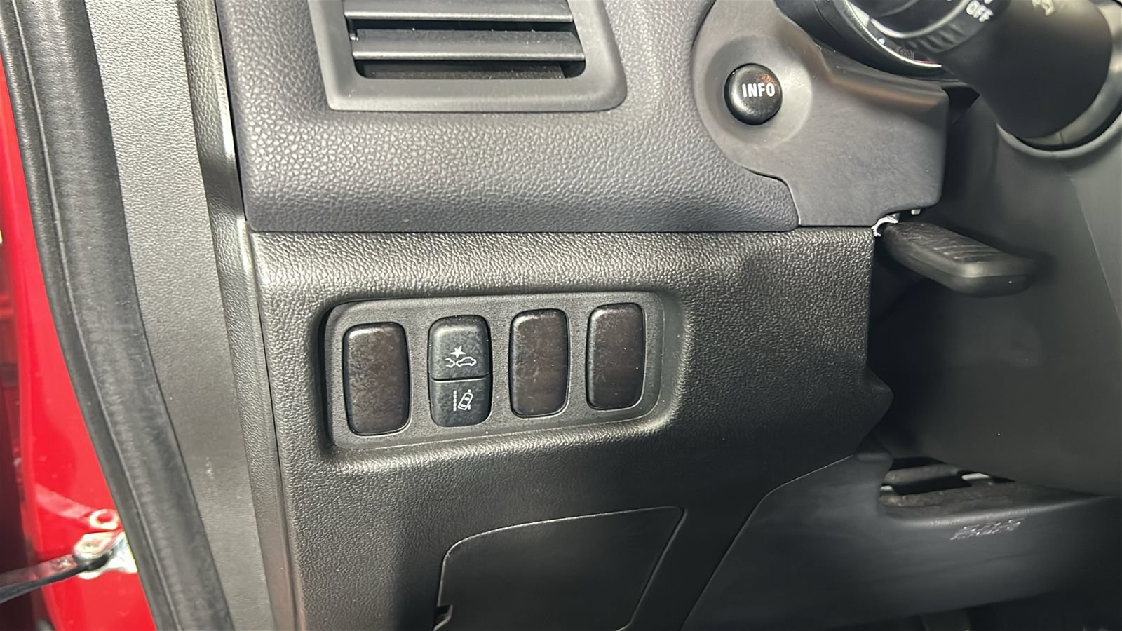 Used 2025 Mitsubishi Outlander Sport ES AWD/4WD image 22