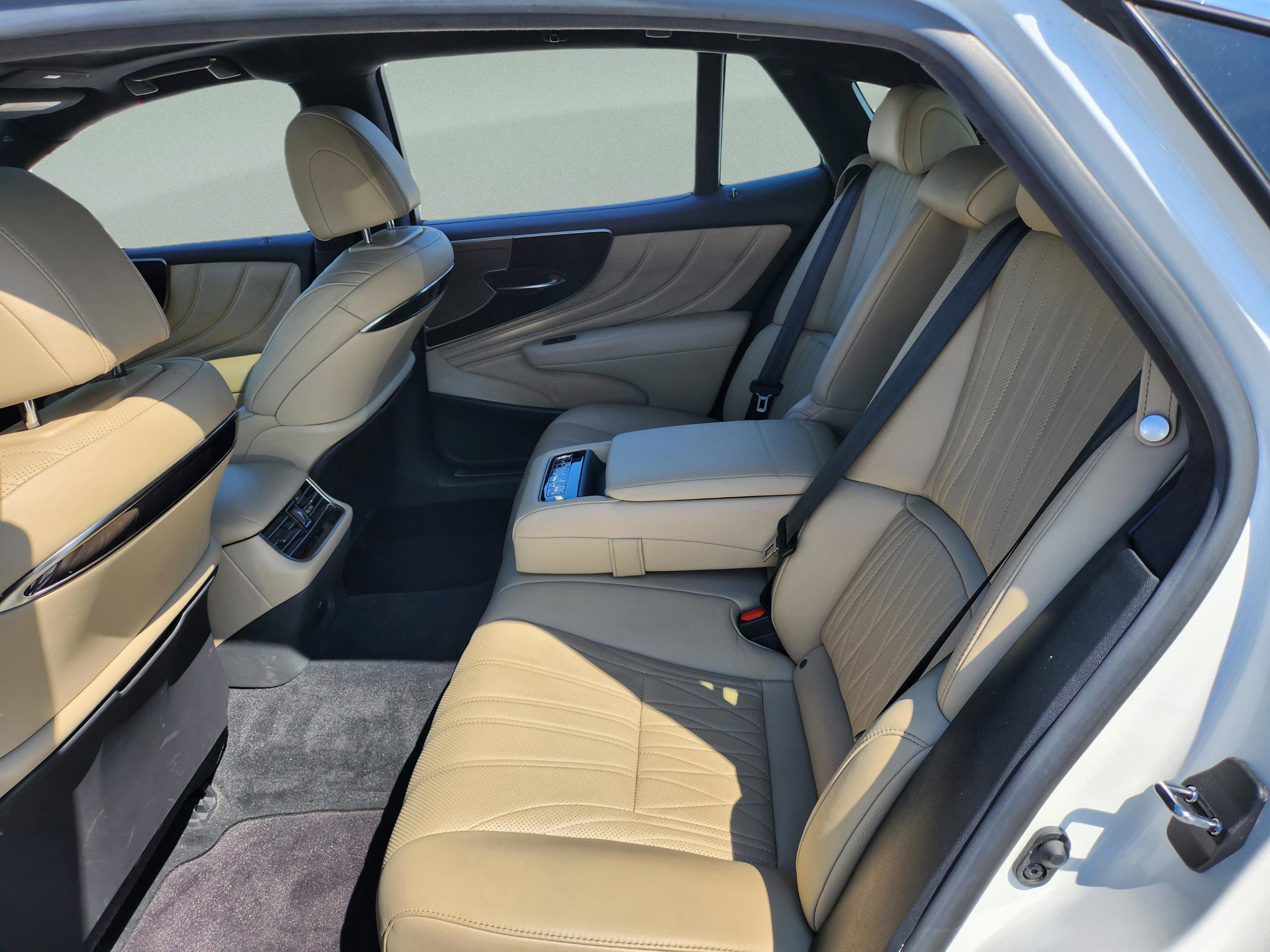 Certified 2021 Lexus LS 500 w/ Interior Upgrade Package RWD image 22