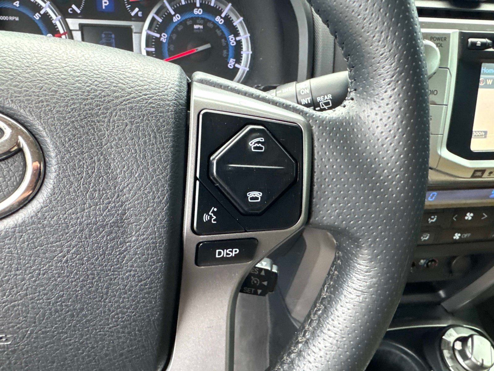 Used 2017 Toyota 4Runner Limited AWD/4WD image 30