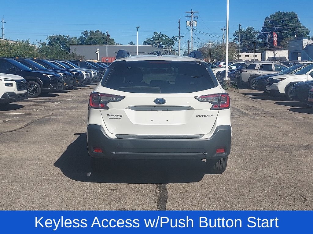 Used 2023 Subaru Outback Premium AWD/4WD image 4