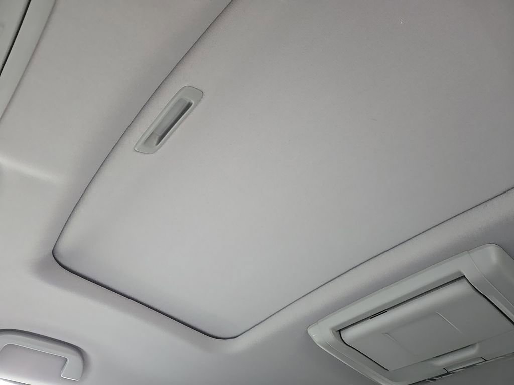 Used 2018 Honda Pilot Touring image 42