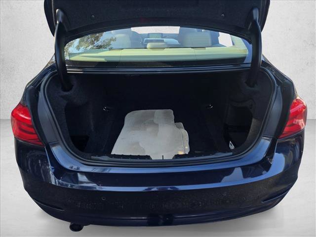 Used 2016 BMW 320i xDrive Sedan image 15