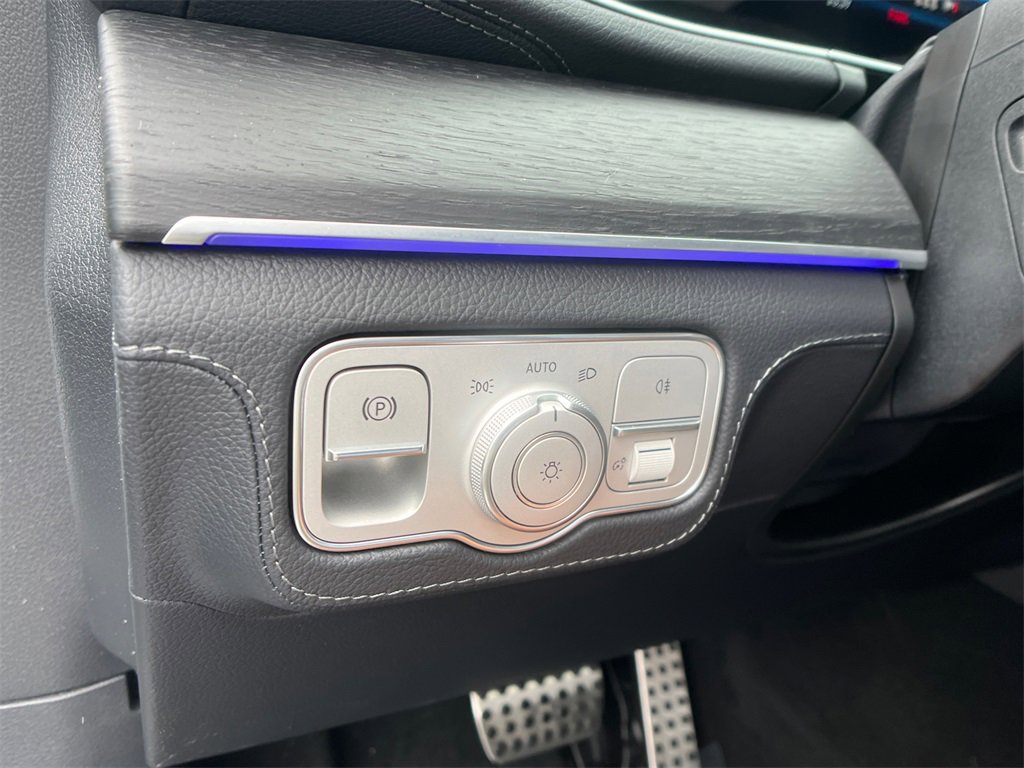 New 2025 Mercedes-Benz GLE 53 AMG 4MATIC Coupe image 38