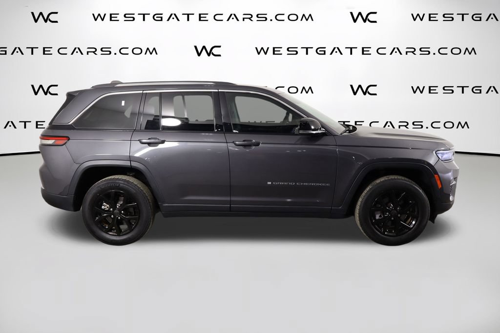 Used 2023 Jeep Grand Cherokee Limited RWD image 57