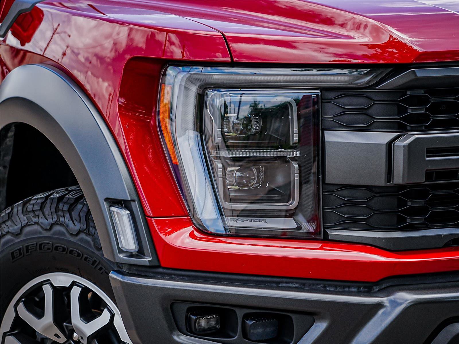 Certified 2023 Ford F150 Raptor AWD/4WD image 3