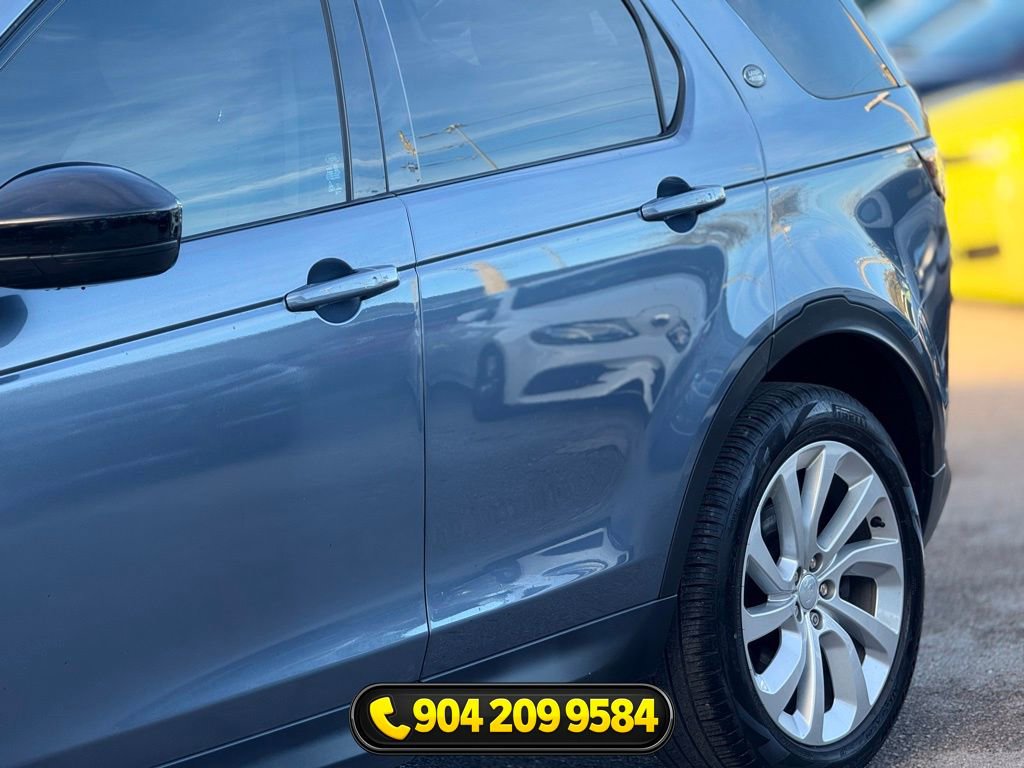 Used 2023 Land Rover Discovery Sport S image 3